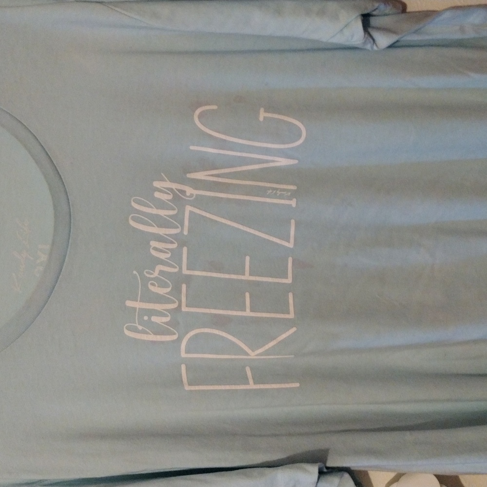 Ladies tee